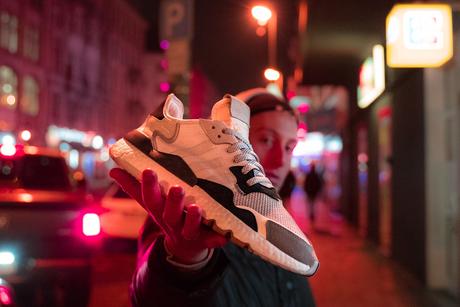 La adidas Nite Jogger revient dans deux nouveaux coloris adidas nite jogger
