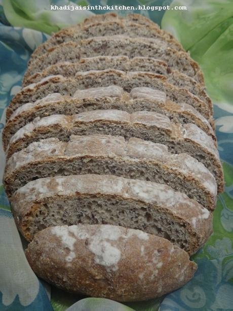 PAIN AUX GRAINES DE PAVOT ET DE LIN / POPPY AND FLAX SEEDS BREAD / PAN CON SEMILLAS DE AMAPOLA Y DE LINO / خبز ببذور الخشخاش و بذور الكتان