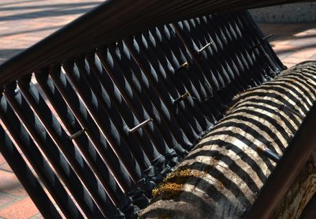 FUNGI le banc recyclé par Akos Huber FUNGI le banc recyclé par Akos Huber