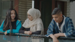 Faites sortir les figurants : Un documentaire (absolument génial) de Sanaz Azari