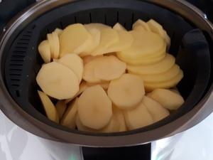 Gratin de pommes de terre au Chorizo Cliquer sur les photographies pour les agrandir