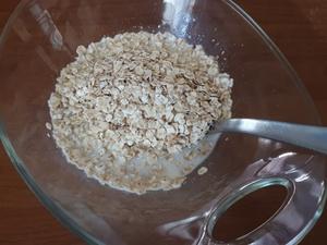 Bircher aux flocons d'avoine Cliquer sur les photograhies pour les agrandir