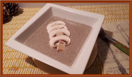 Soupe de champignons au parmesan Soupe de champignons au parmesan