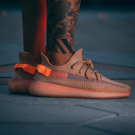 Voici les premières images de la Yeezy boost 350 V2 Clay Yeezy boost 350 V2 Clay
