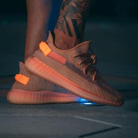 Voici les premières images de la Yeezy boost 350 V2 Clay Yeezy boost 350 V2 Clay