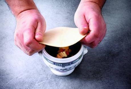 Soupe aux Truffes par Paul Bocuse, de l’Élysée à votre assiette