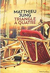 Triangle à quatre