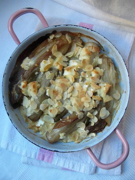 Endives au chèvre & aux amandes Endives au chèvre & aux amandes