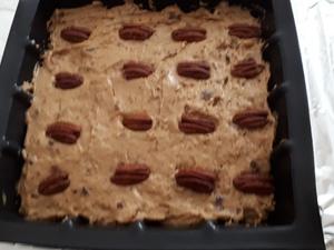 Cake aux noix et dattes moelleuses Cliquer sur les photographies pour les agrandir