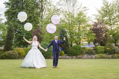 Conseils pour les costumes de mariage – Le marié arrive