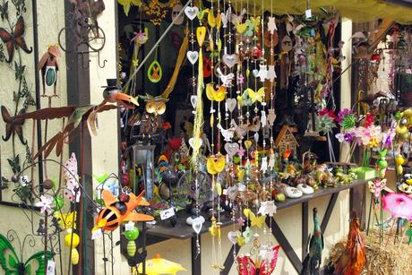 Au marché de Pâques à Colmar © French Moments