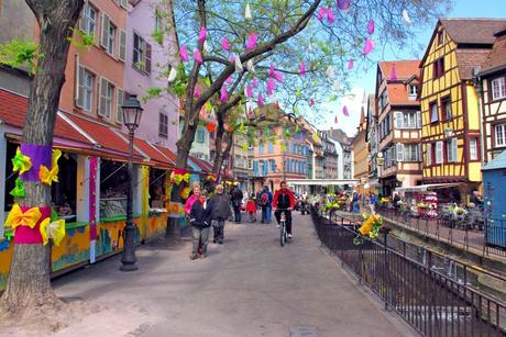 Le marché de Pâques de Colmar (Place de l'Ancienne Douane) © French Moments