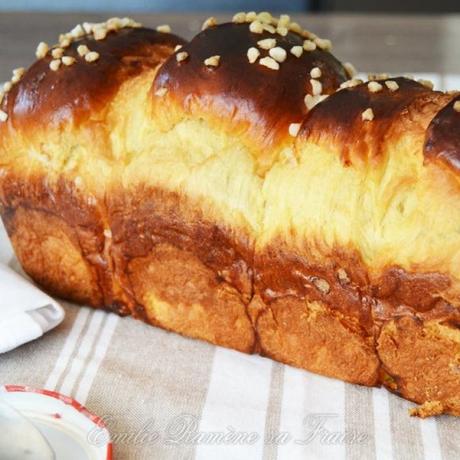 Brioche moelleuse à la mie filante Brioche moelleuse à la mie filante