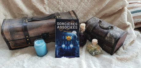 Sorcières associées de Alex Evans