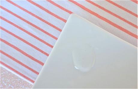 Birchbox Comptoir des Cotonniers mars 2019 Huile lavante Lipikar : texture