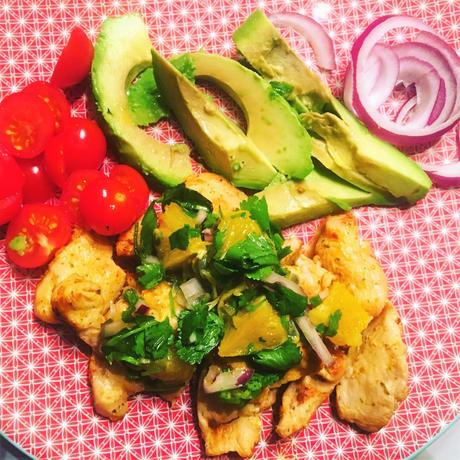 Poulet à l’avocat et sa marinade décoiffante aux fruits de la passion