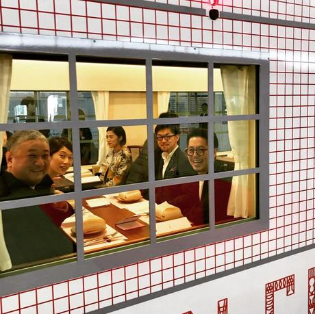 Japon : un train entier devient un restaurant itinérant