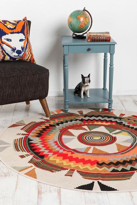 tapis rond style ethnique rouge - blog déco - clem around the corner