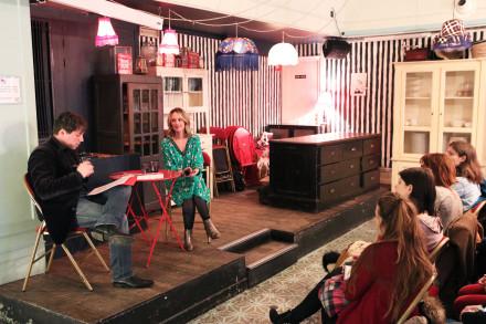 Aurélie Valognes : la main verte et le cœur sur la main