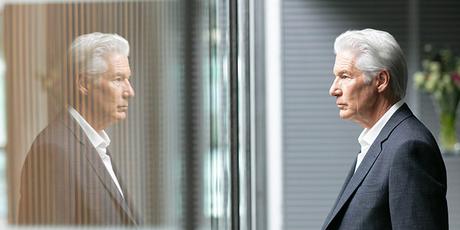 Critique MotherFatherSon saison 1 épisodes 1 & 2 : enquête familiale !