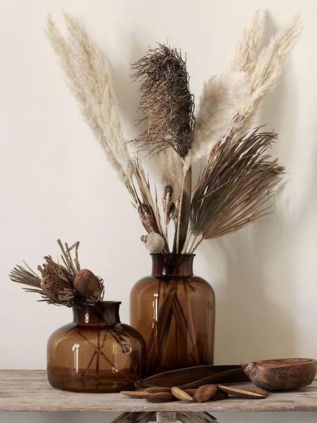 l herbe de la pampa vase bouquet de fleurs vase soliflore marron - blog déco - clem around the corner