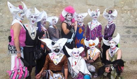 PARIS – Les Soeurs de la Perpétuelle Indulgence – Célébration Acte II. Exposition du 2 au 26 avril 2019. PARIS – Les Soeurs de la Perpétuelle Indulgence – Célébration Acte II. Exposition du 2 au 26 avril 2019.