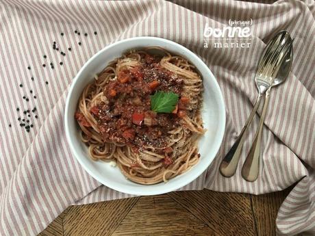 Spaghetti bolognaises vegan {aux lentilles, champignons et noix}