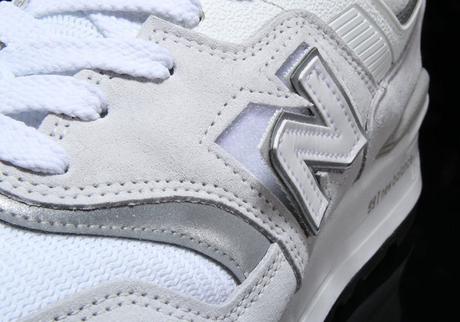 New Balance dévoile une 997 avec logo interchangeable New Balance