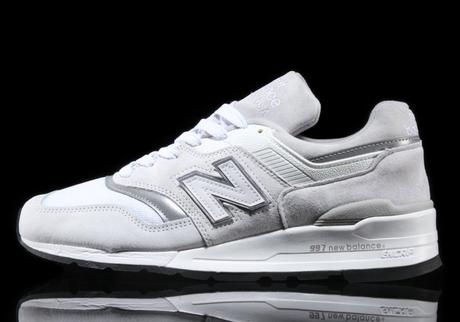 New Balance dévoile une 997 avec logo interchangeable New Balance