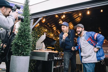 Piscine, BBQ et cours arrière: Un seul endroit, Club Piscine.