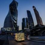 CUBED / UNCUBED : Installation Artistique by Victor Polyakov