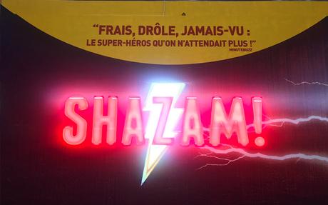 Shazam! recharge ta batterie dans le métro ! Shazam! recharge ta batterie dans le métro !