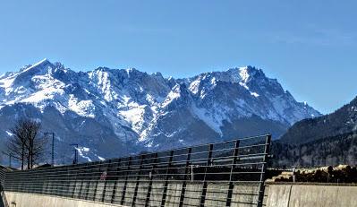 Wetterstein mit Zugspitze