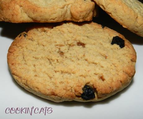 SHORBREAD BANANE & BAIE D'ARONIA (sans gluten, végétalien) SHORBREAD BANANE & BAIE D'ARONIA (sans gluten, végétalien)
