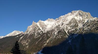Karwendel vom Kurpark - Mittenwald - 29.03.2019 - 8 Bilder.