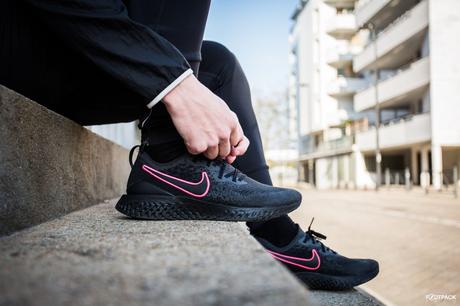 Les Nike Epic React Flyknit 2 Paris Saint Germain font une sortie surprise  | À Découvrir
