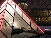Airbnb installe chambre dans pyramide Louvre