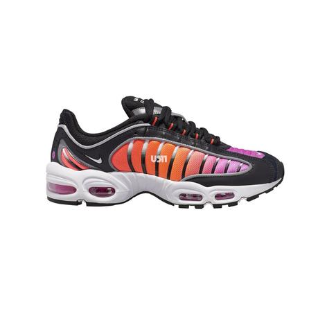 Air Max Tailwind 4