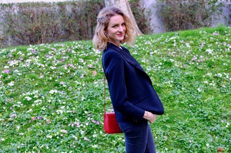 Susanna au milieu des fleurs