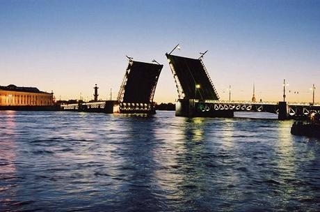 pont st petersbourg / St Petersburg Bridge in summer