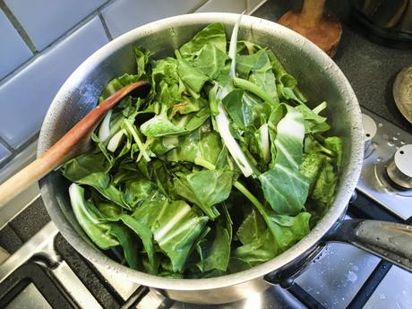 Verdure – Tourte aux blettes, épinards et fanes