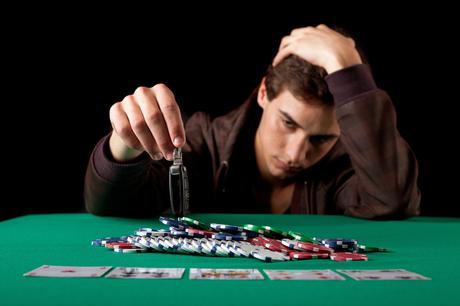 Establishing income at gambling establishment by utilizing a spider