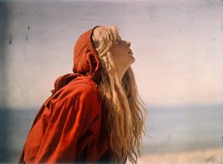 Christina in a Red Cloak, 1913, Mervyn O’Gorman © Royal Photographic Society Collection