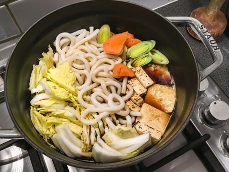 One pot à la japonaise – Sukiyaki au tofu grillé