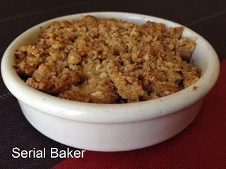 Crumble poire-chocolat à la farine de sarrasin