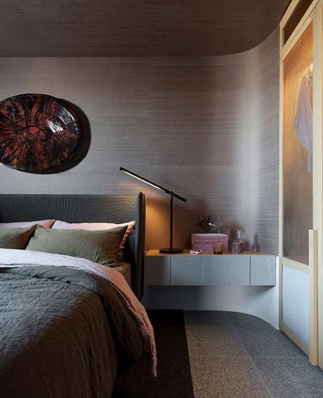 Une décoration centrée sur l’introspection et le confort Une décoration centrée sur l’introspection et le confort