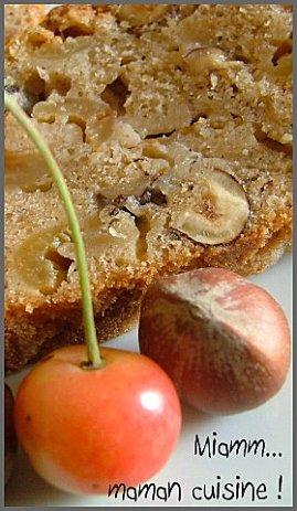 Cake aux cerises & noisettes
