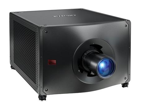 Christie D4K40-RGB, le vidéoprojecteur 40.000 lumens le plus compact du marché