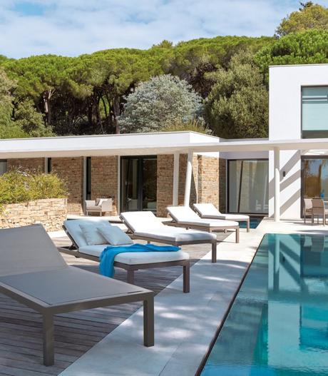 Le mobilier outdoor haut de gamme par Sifas