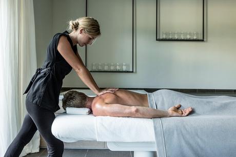coquillade-village-hotel-spa-massage-615x410
